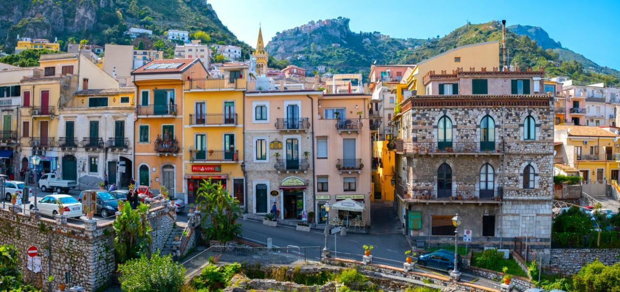 Taormina Bedda Rooms ภายนอก รูปภาพ