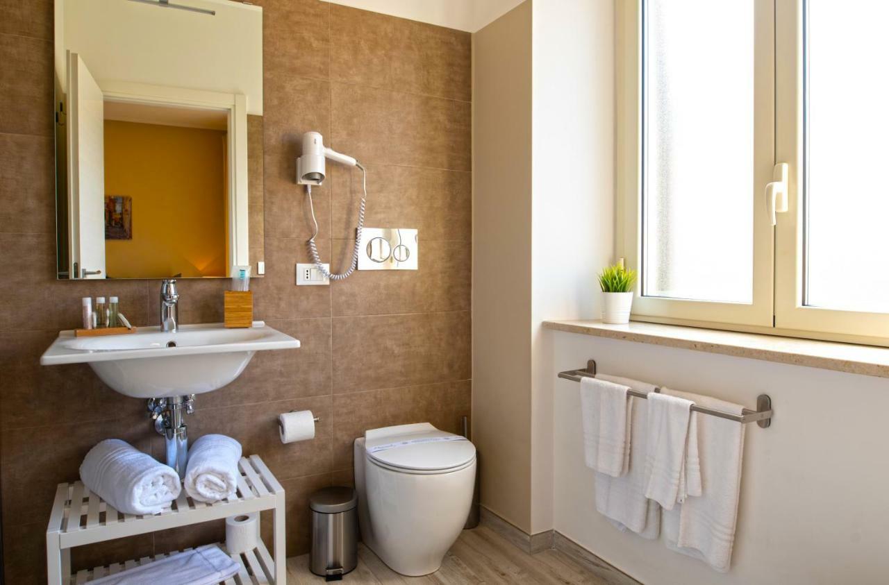 Taormina Bedda Rooms ภายนอก รูปภาพ