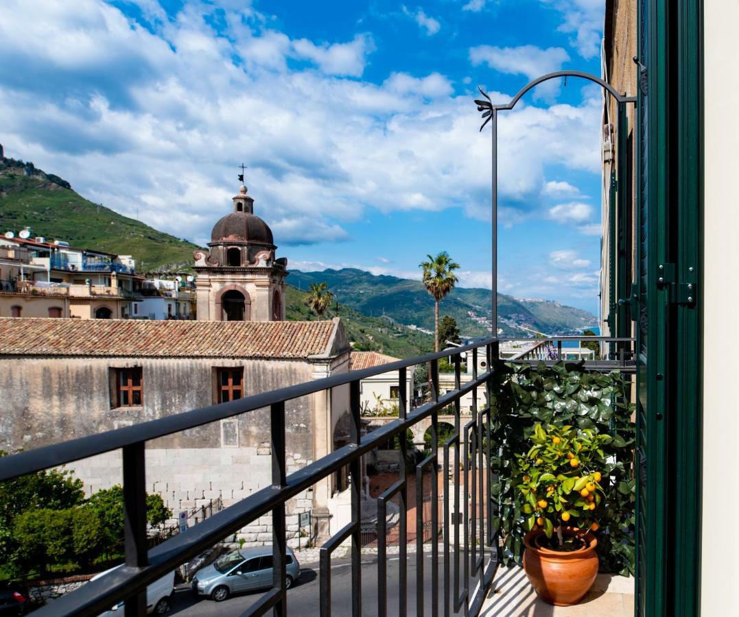 Taormina Bedda Rooms ภายนอก รูปภาพ