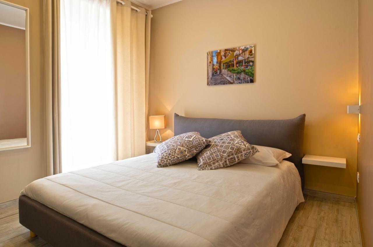 Taormina Bedda Rooms ภายนอก รูปภาพ