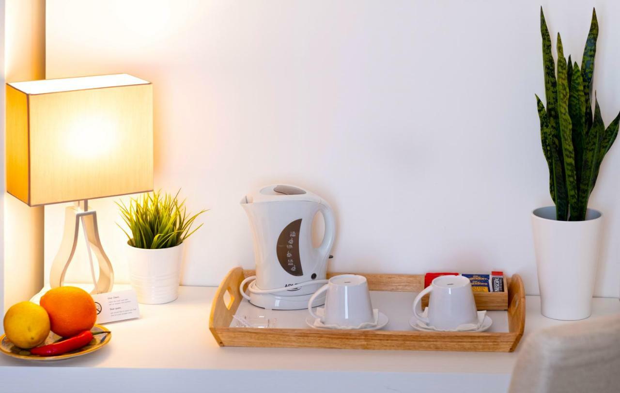 Taormina Bedda Rooms ภายนอก รูปภาพ