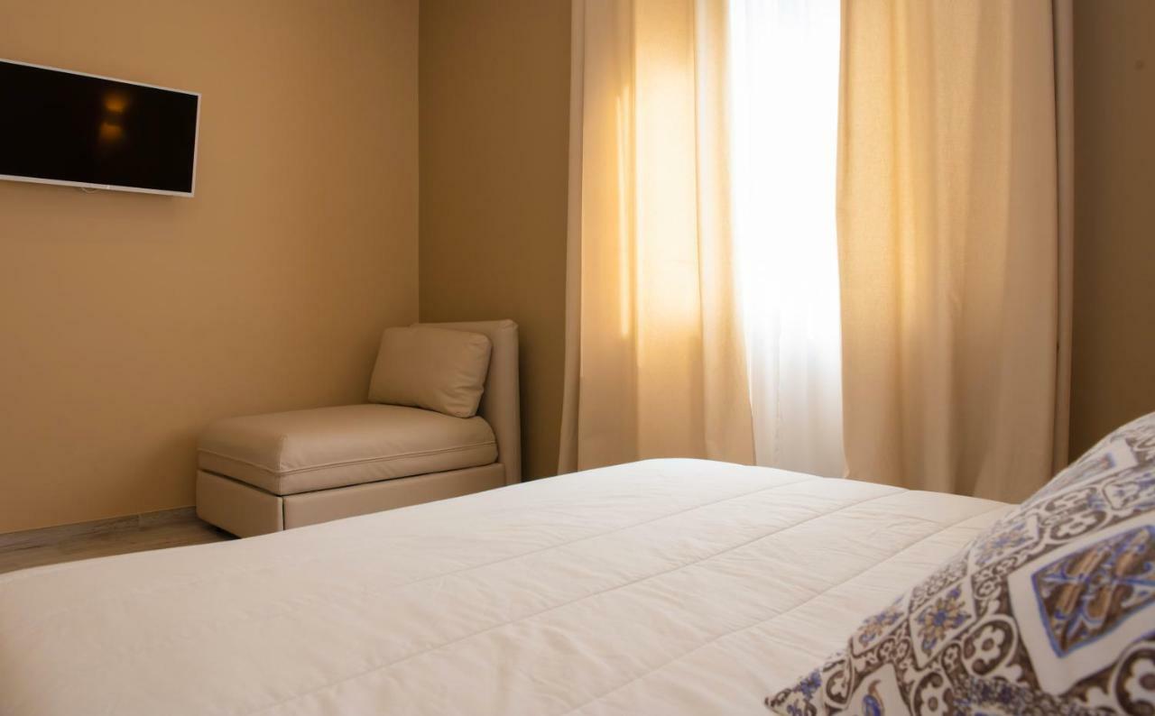 Taormina Bedda Rooms ภายนอก รูปภาพ