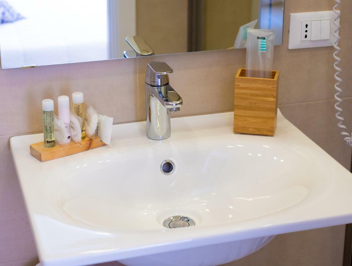 Taormina Bedda Rooms ภายนอก รูปภาพ