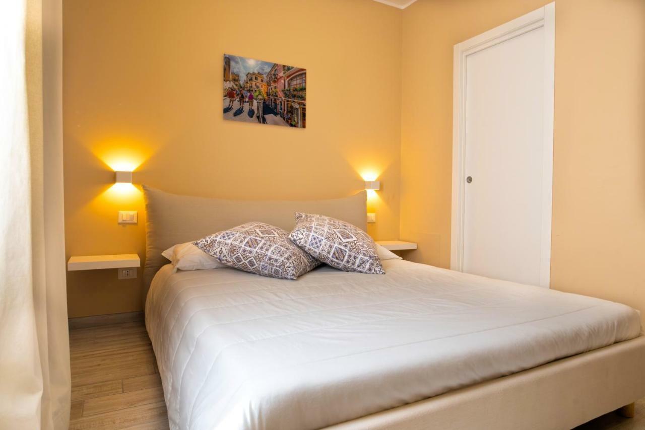 Taormina Bedda Rooms ภายนอก รูปภาพ